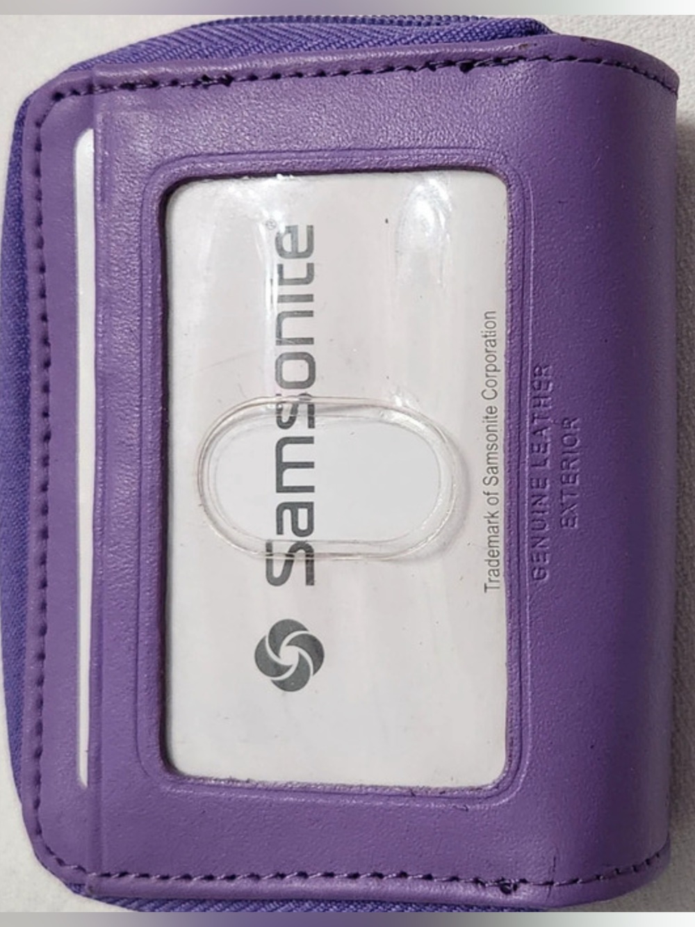 “New” Samsonite Leather Credit Card Holder. Black Accordion 2-Section Zip Around